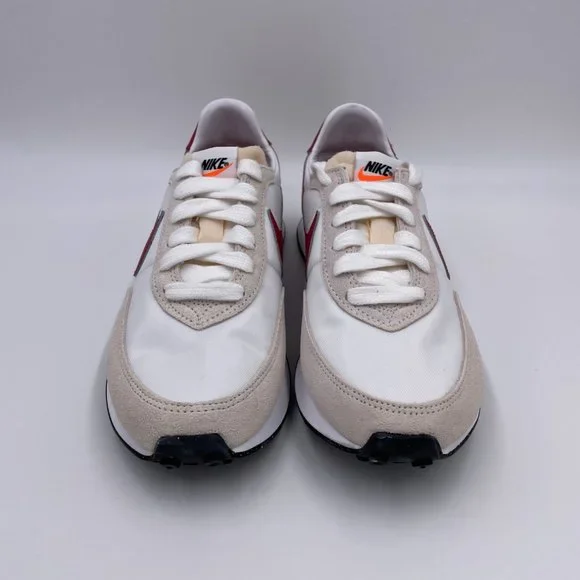 Nike Waffle Trainer 2 White / Gym Red - Black Womens Shoes - Picture 3 of 8